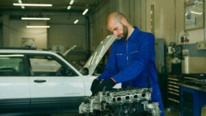 Engine overhaul cost